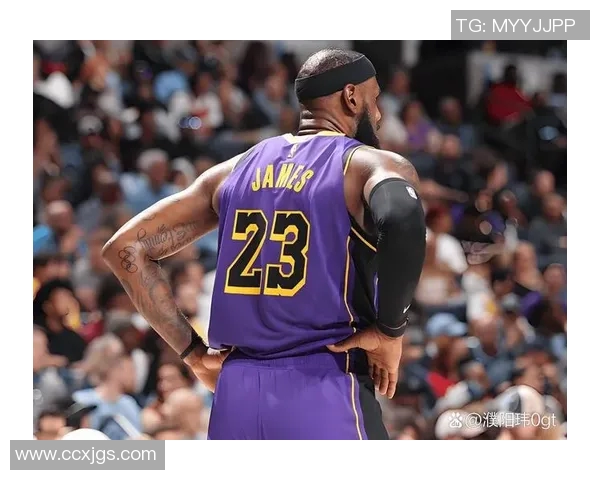 詹姆斯的传奇之路：从高中篮球天才到NBA历史巨星的辉煌历程